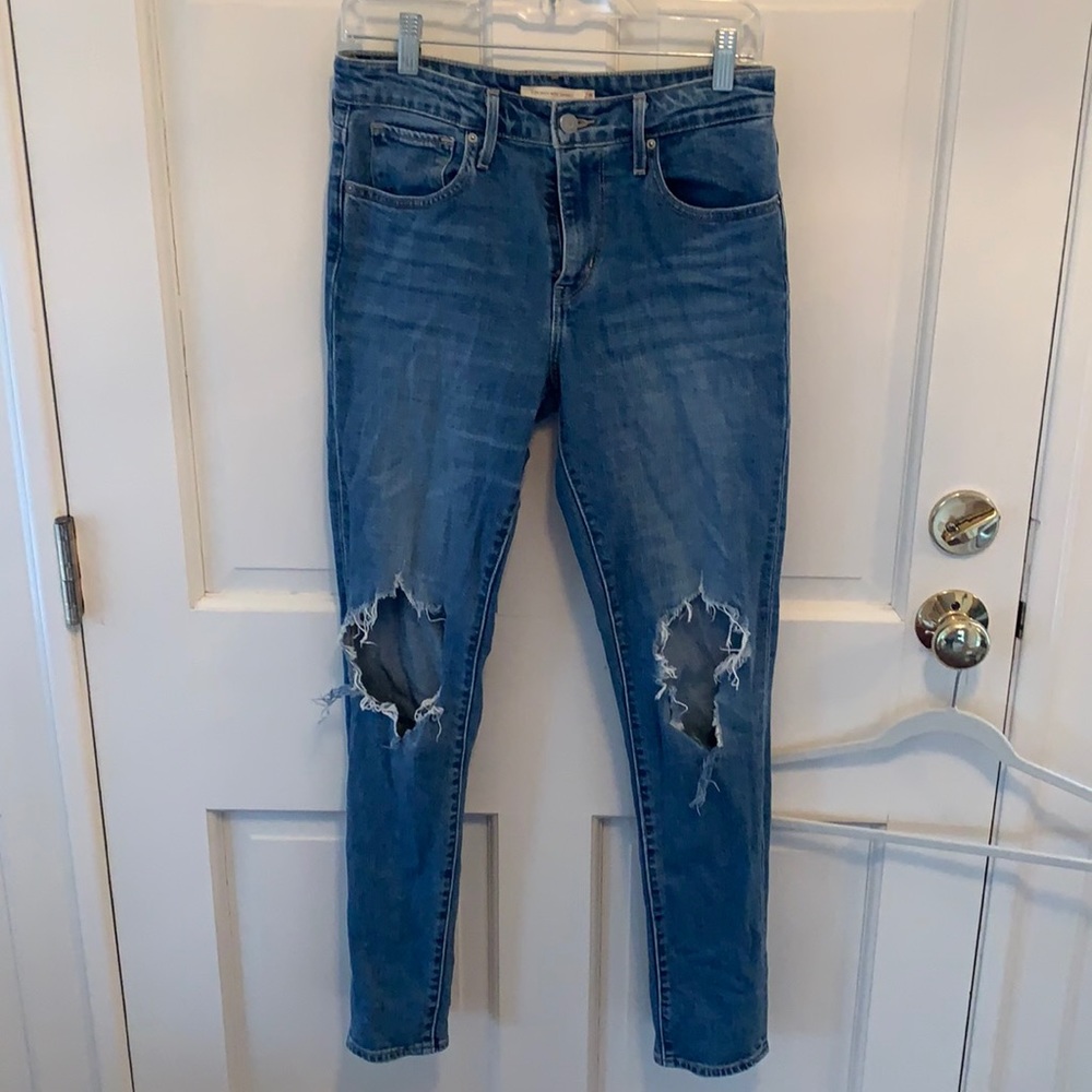 Levi jeans